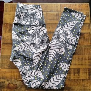Aerie Play print leggings